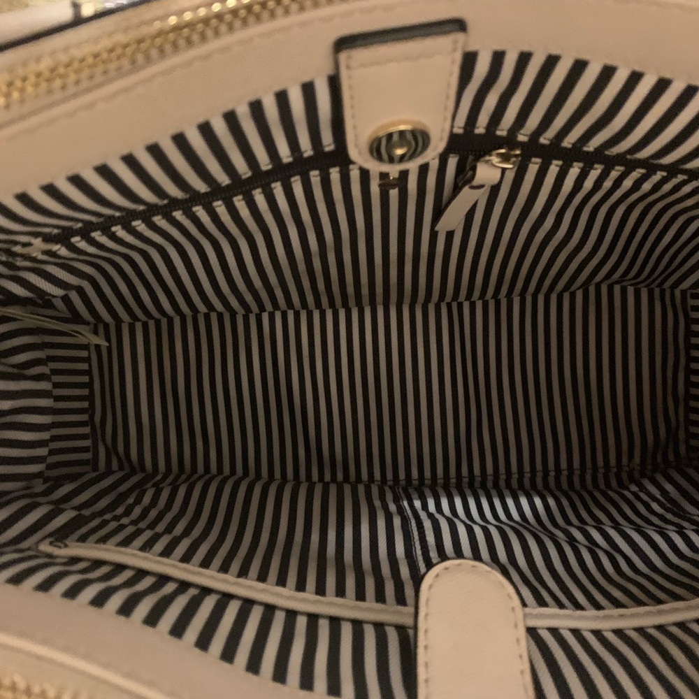 Kate spade New York Tote - Picture 6 of 7
